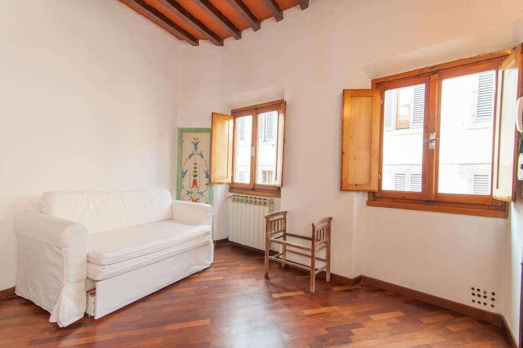 Romantic Apt In San Frediano فلورنس المظهر الخارجي الصورة