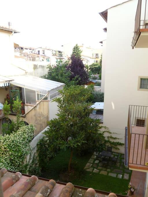 Romantic Apt In San Frediano فلورنس المظهر الخارجي الصورة